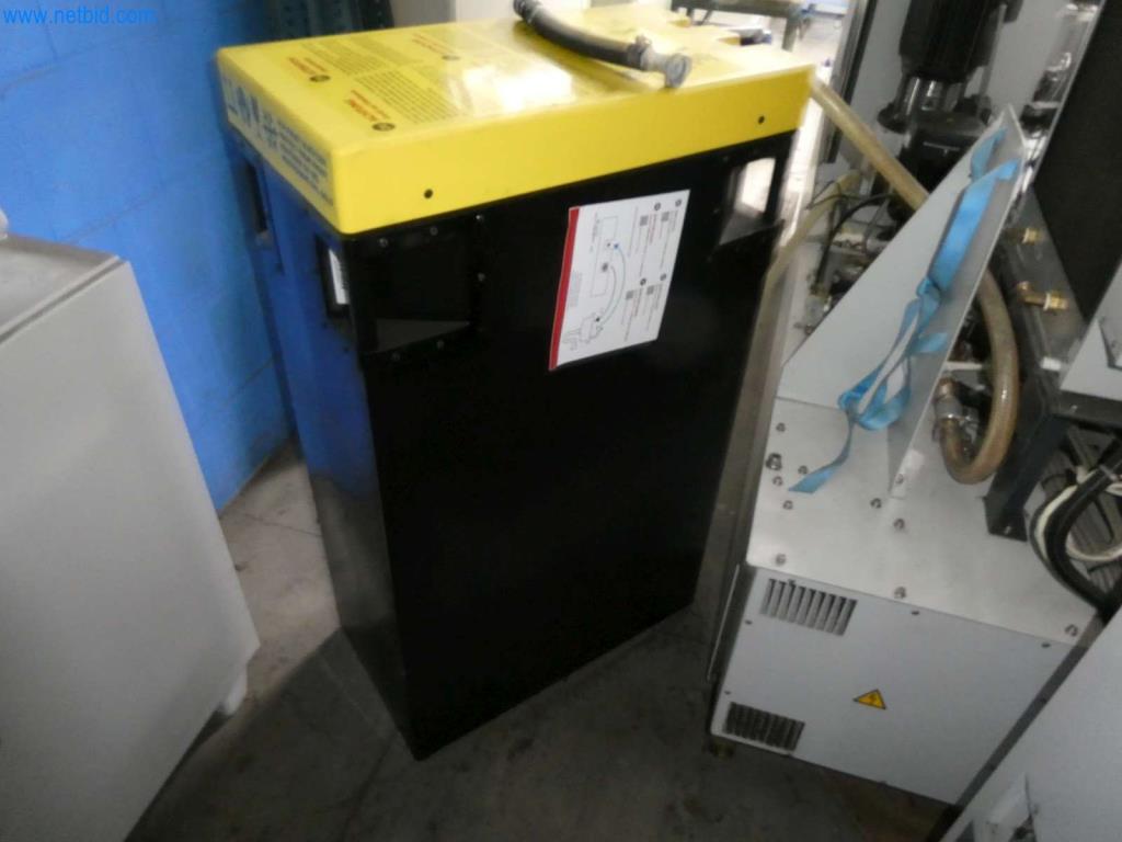 Obrabiarki i wykrawarki, prasy i akcesoria-16