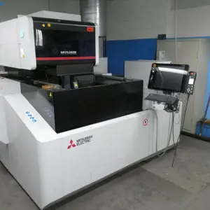 Drahterodiermaschine Mitsubishi MV2400R Connect