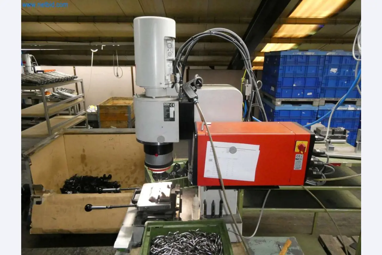 Machines-outils, poinçonneuses, presses et accessoires-6