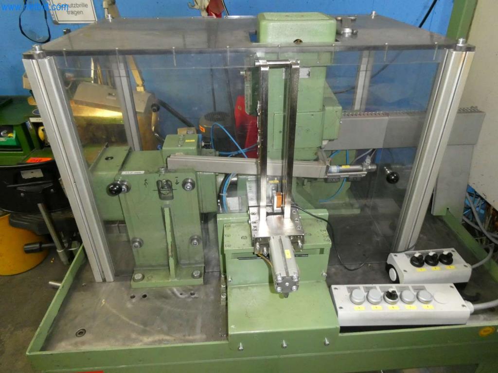 Máquinas-herramienta y punzonadoras, prensas y accesorios-6