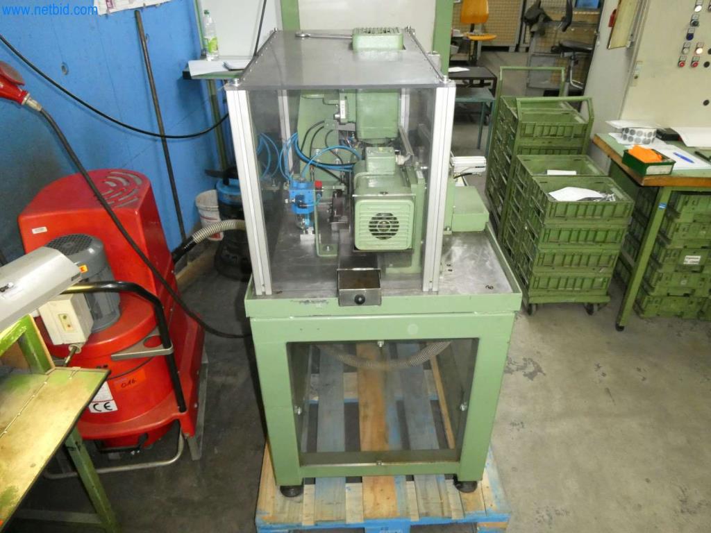 Máquinas-herramienta y punzonadoras, prensas y accesorios-7