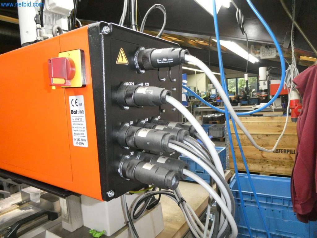 Máquinas-herramienta y punzonadoras, prensas y accesorios-12