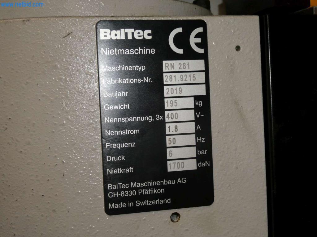 Máquinas-herramienta y punzonadoras, prensas y accesorios-11