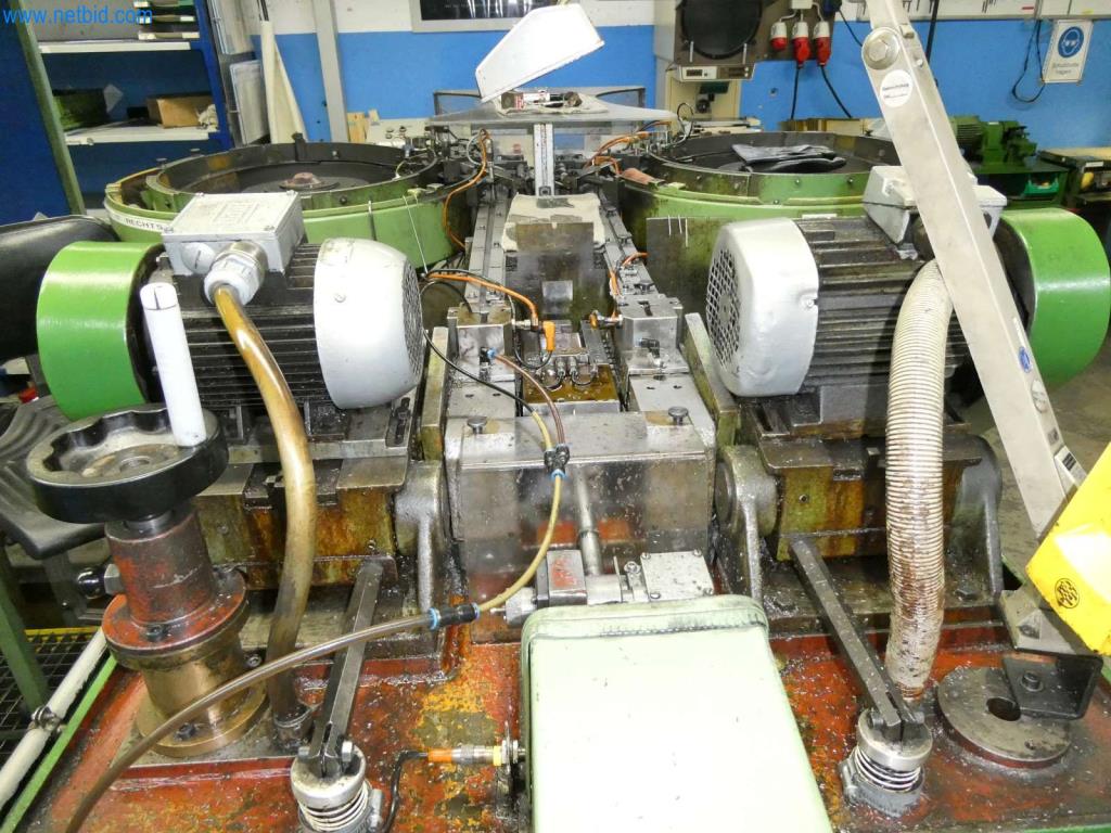 Máquinas-herramienta y punzonadoras, prensas y accesorios-15