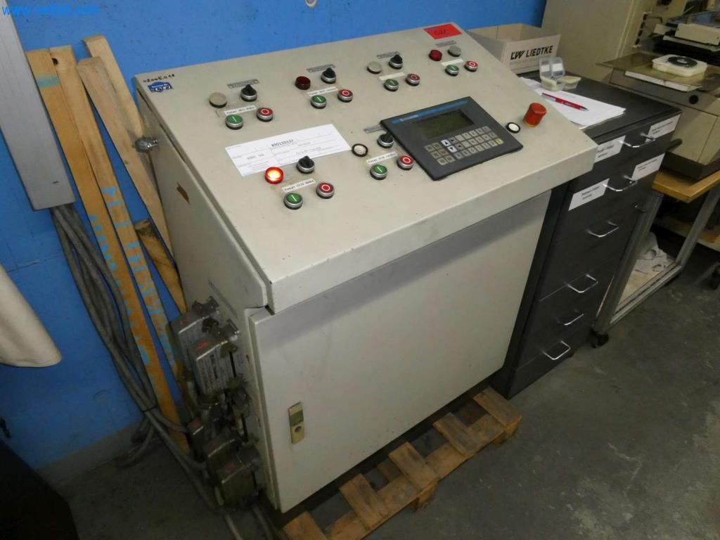 Máquinas-herramienta y punzonadoras, prensas y accesorios-17