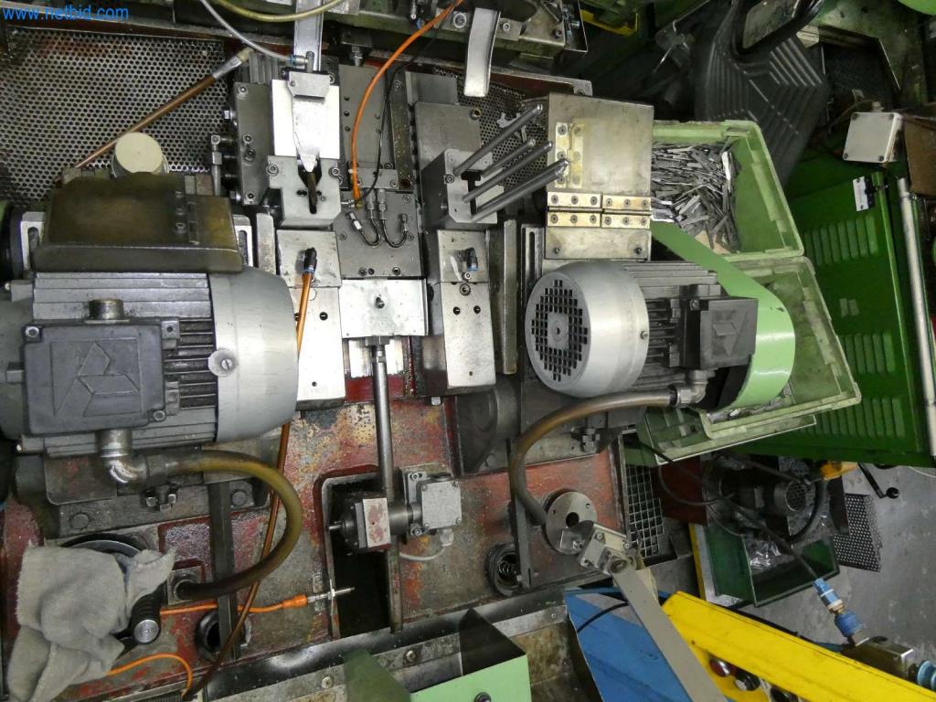 Werkzeug- und Stanzmaschinen, Pressen und Zubehör-13