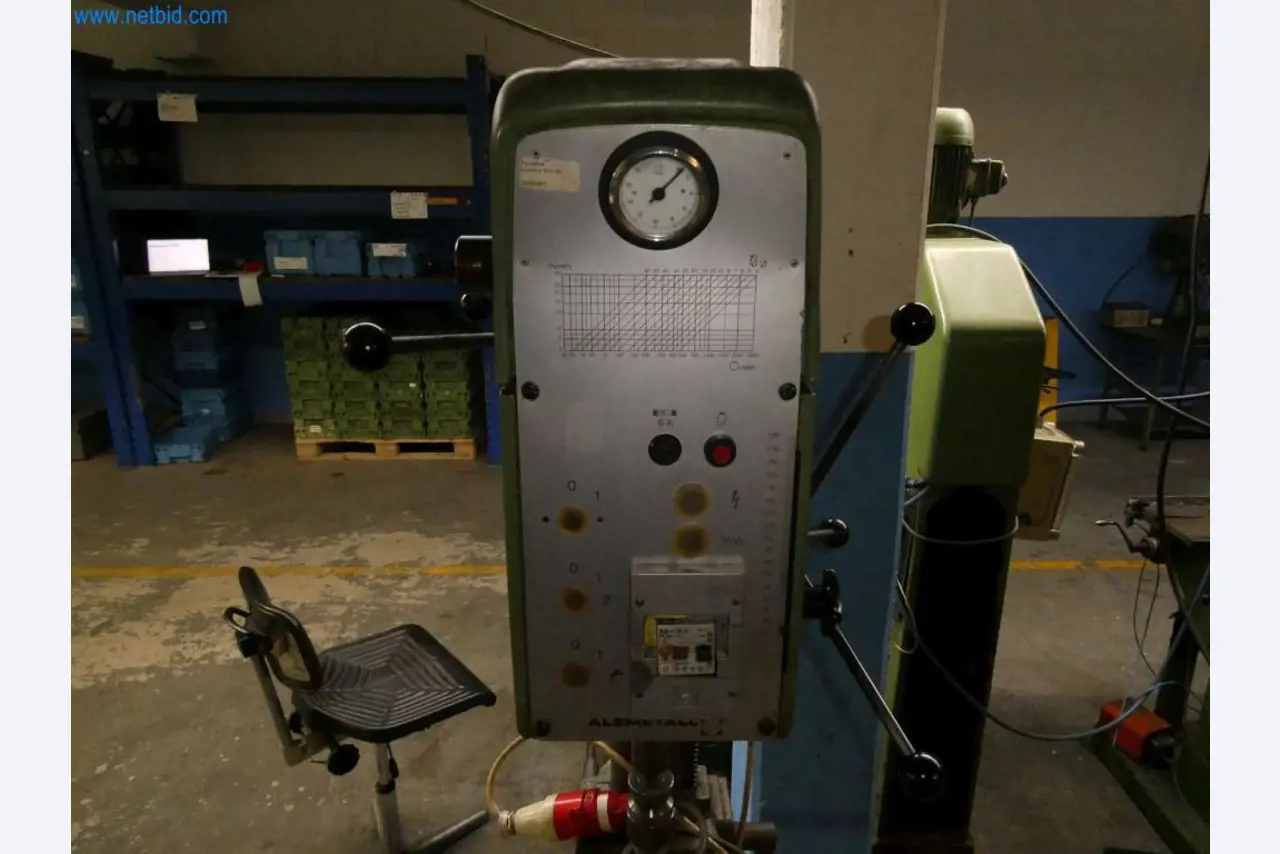 Tooling and punching machines, presses and accessories-9