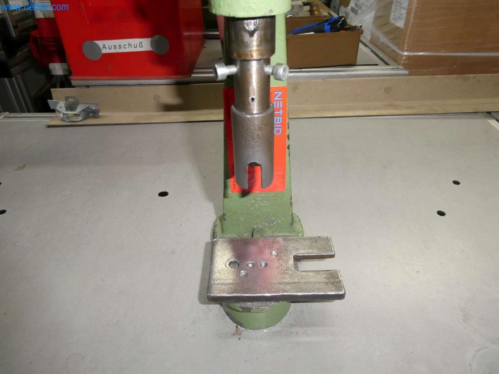 Obráběcí a děrovací stroje, lisy a příslušenství-3