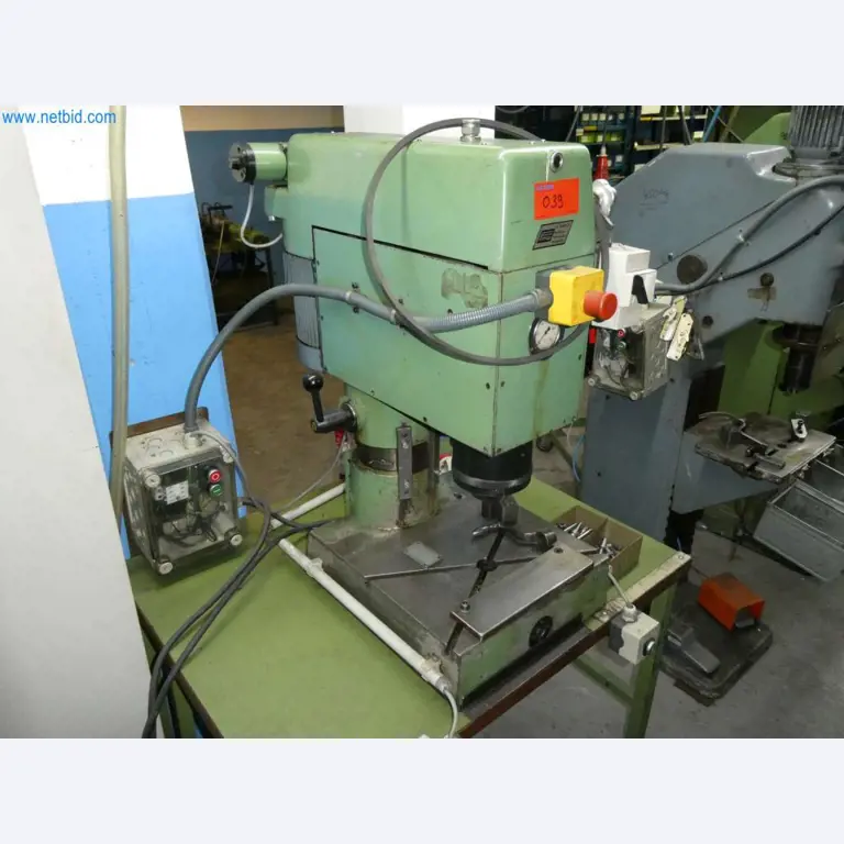 Tooling and punching machines, presses and accessories-8