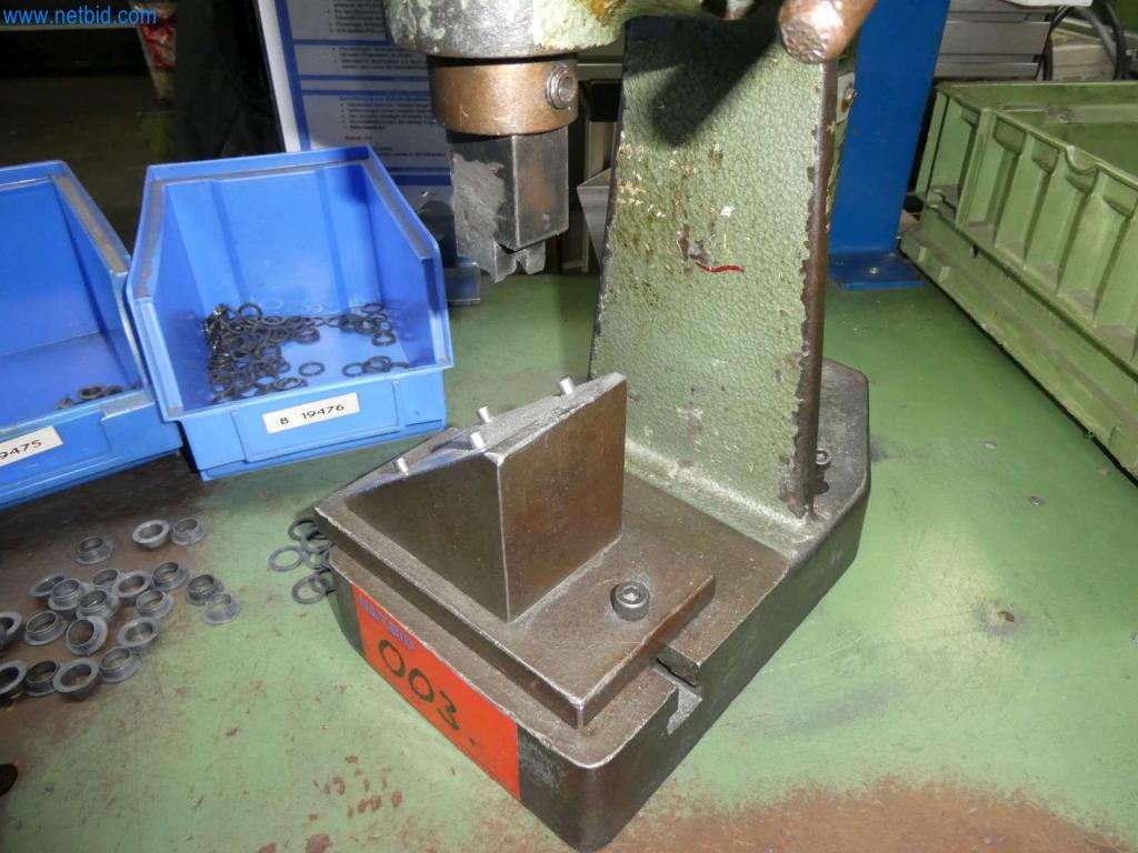 Werkzeug- und Stanzmaschinen, Pressen und Zubehör-2