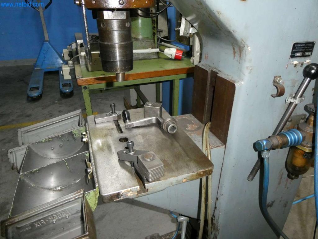 Werkzeug- und Stanzmaschinen, Pressen und Zubehör-5