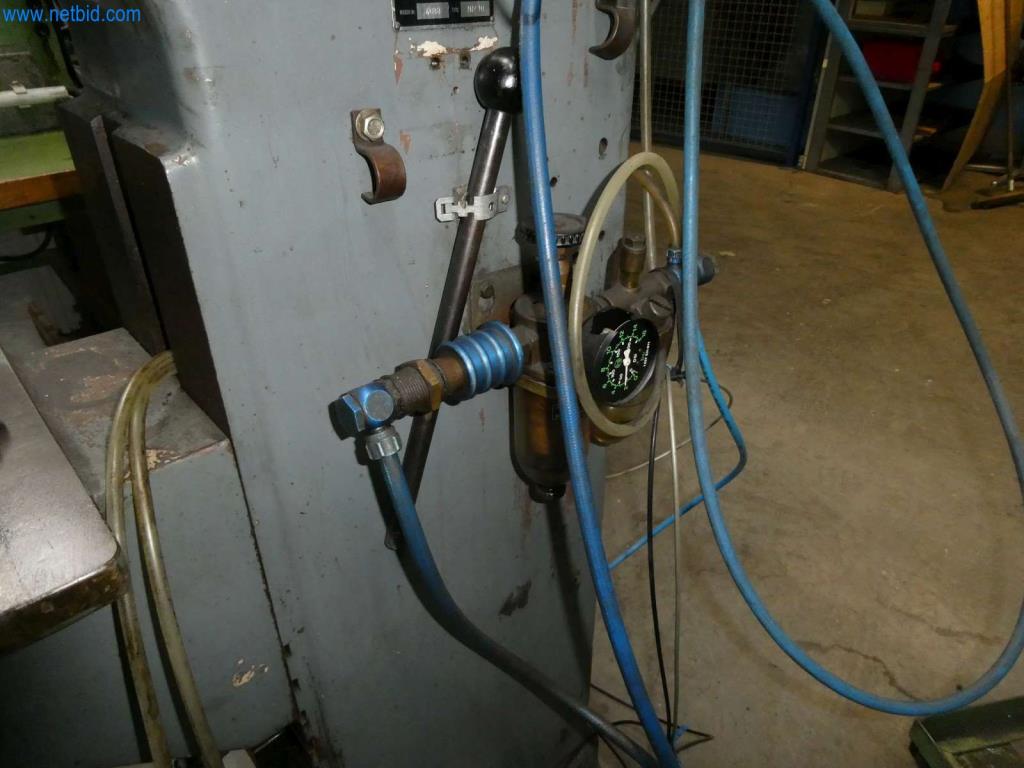 Werkzeug- und Stanzmaschinen, Pressen und Zubehör-8