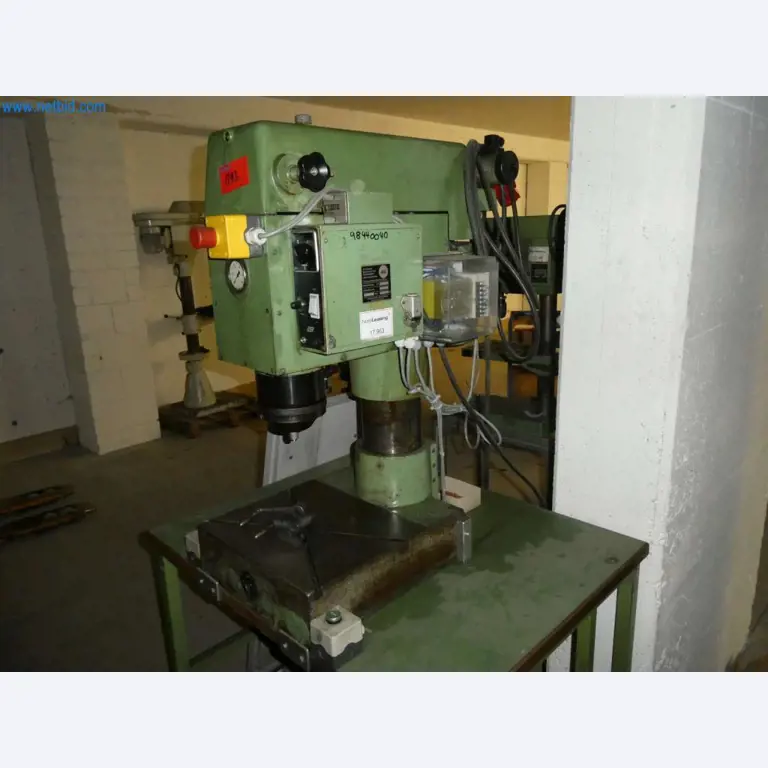 Tooling and punching machines, presses and accessories-1