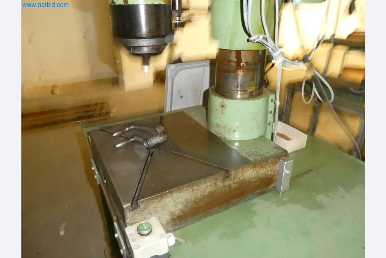 Tooling and punching machines, presses and accessories-3