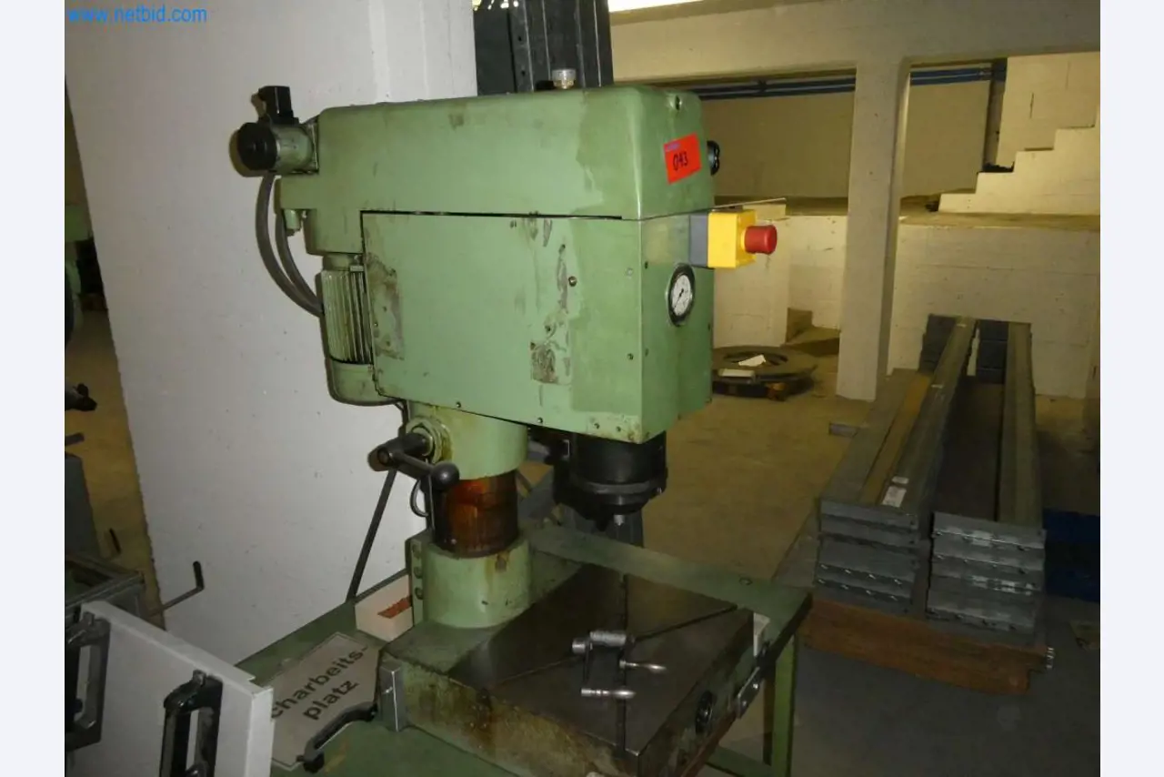 Tooling and punching machines, presses and accessories-4