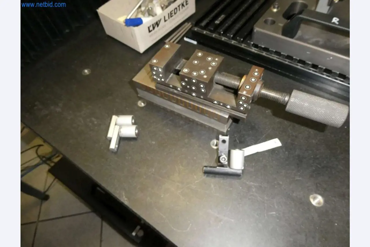 Gereedschapswerktuigen en ponsmachines, persen en toebehoren-9