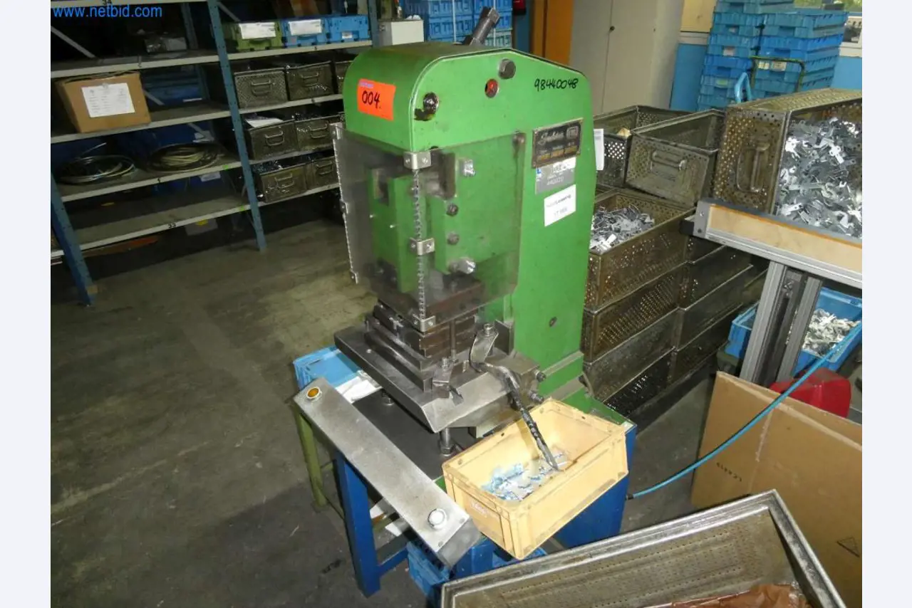 Máquinas-herramienta y punzonadoras, prensas y accesorios-2