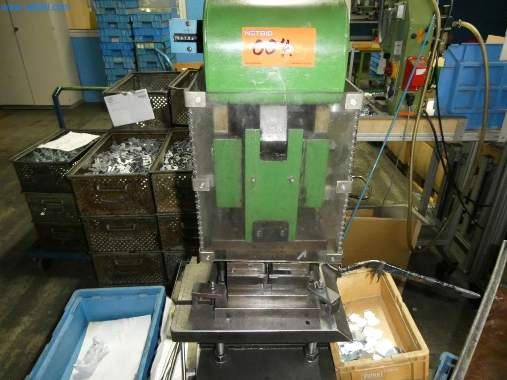 Máquinas-herramienta y punzonadoras, prensas y accesorios-5