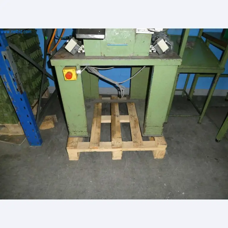 Obdelovalni stroji in stroji za izsekovanje, stiskalnice in pribor-7