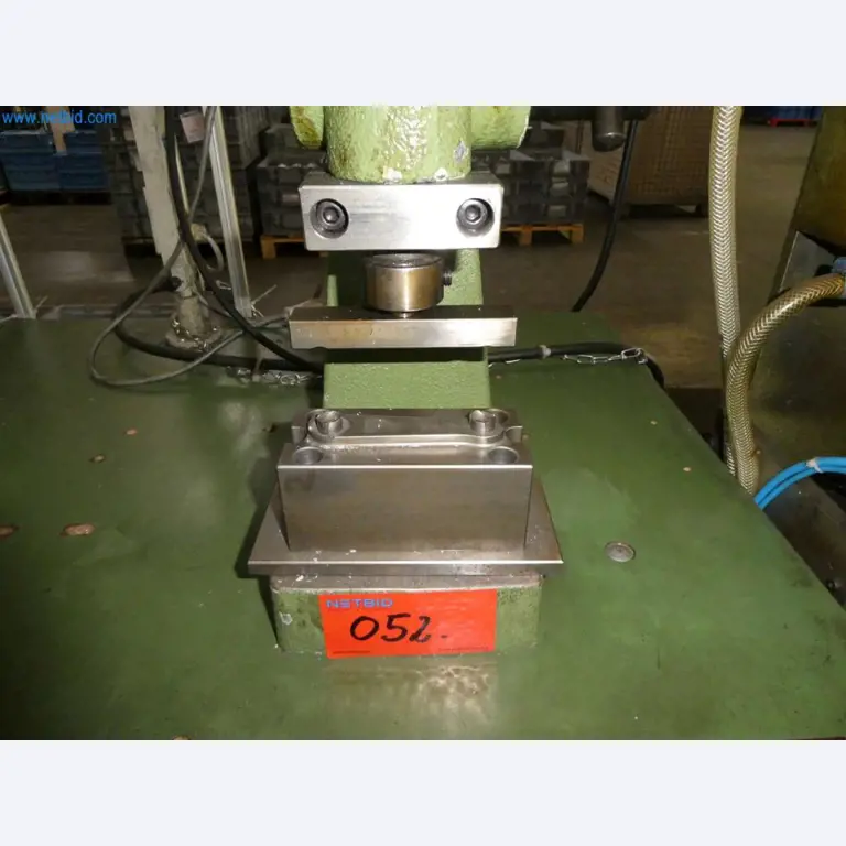 Werkzeug- und Stanzmaschinen, Pressen und Zubehör-6