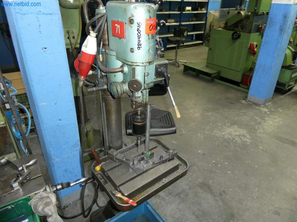 Máquinas-herramienta y punzonadoras, prensas y accesorios-2