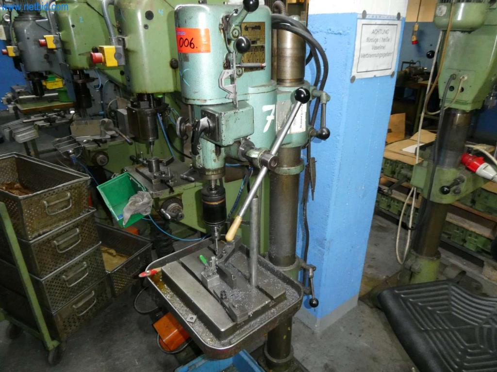 Máquinas-herramienta y punzonadoras, prensas y accesorios-3