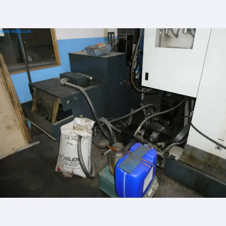 Tooling and punching machines, presses and accessories-11