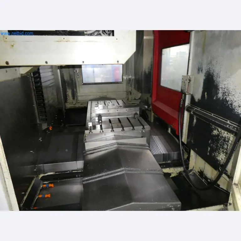 Tooling and punching machines, presses and accessories-12