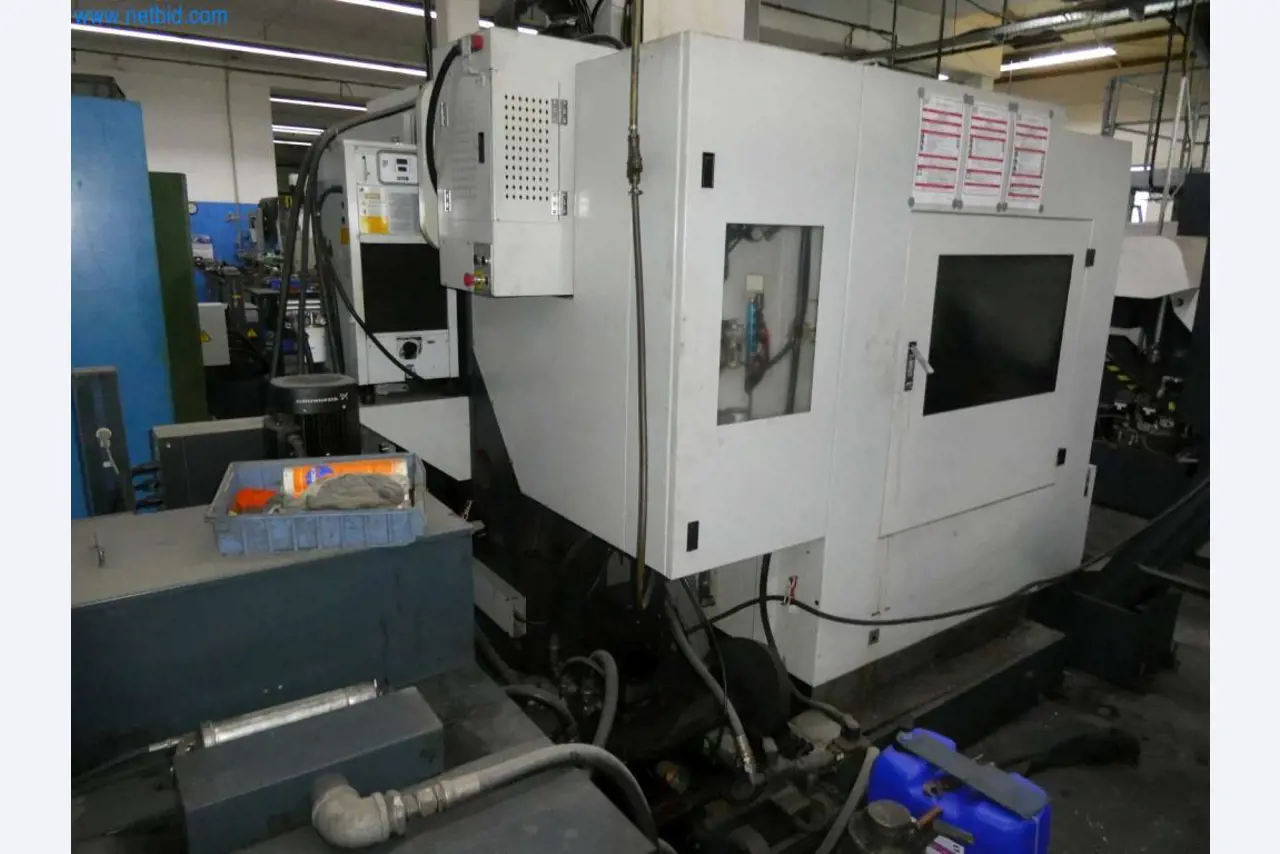 Tooling and punching machines, presses and accessories-14