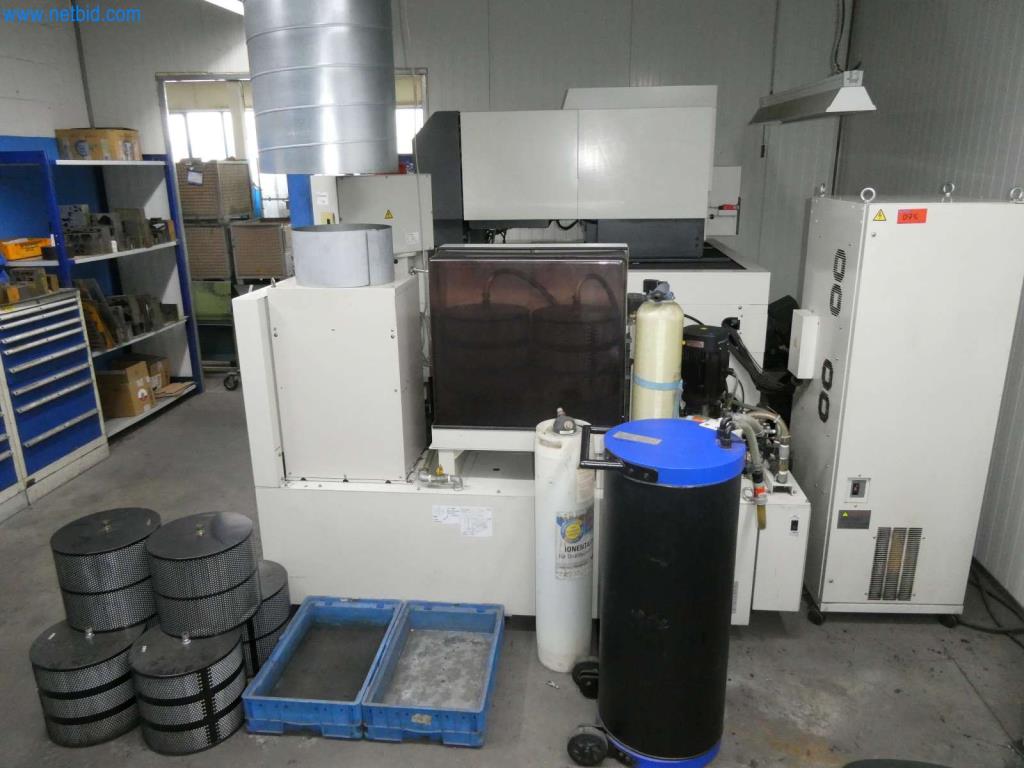 Máquinas-herramienta y punzonadoras, prensas y accesorios-4