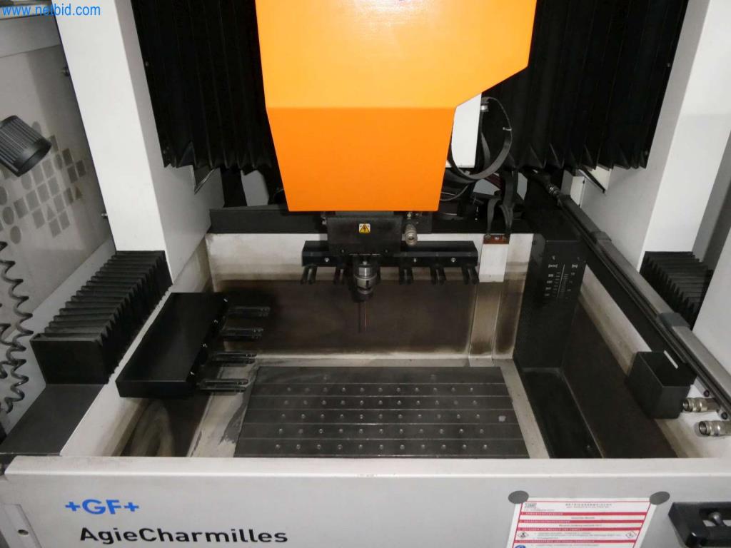 Werkzeug- und Stanzmaschinen, Pressen und Zubehör-9