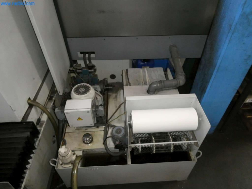 Obráběcí a děrovací stroje, lisy a příslušenství-11