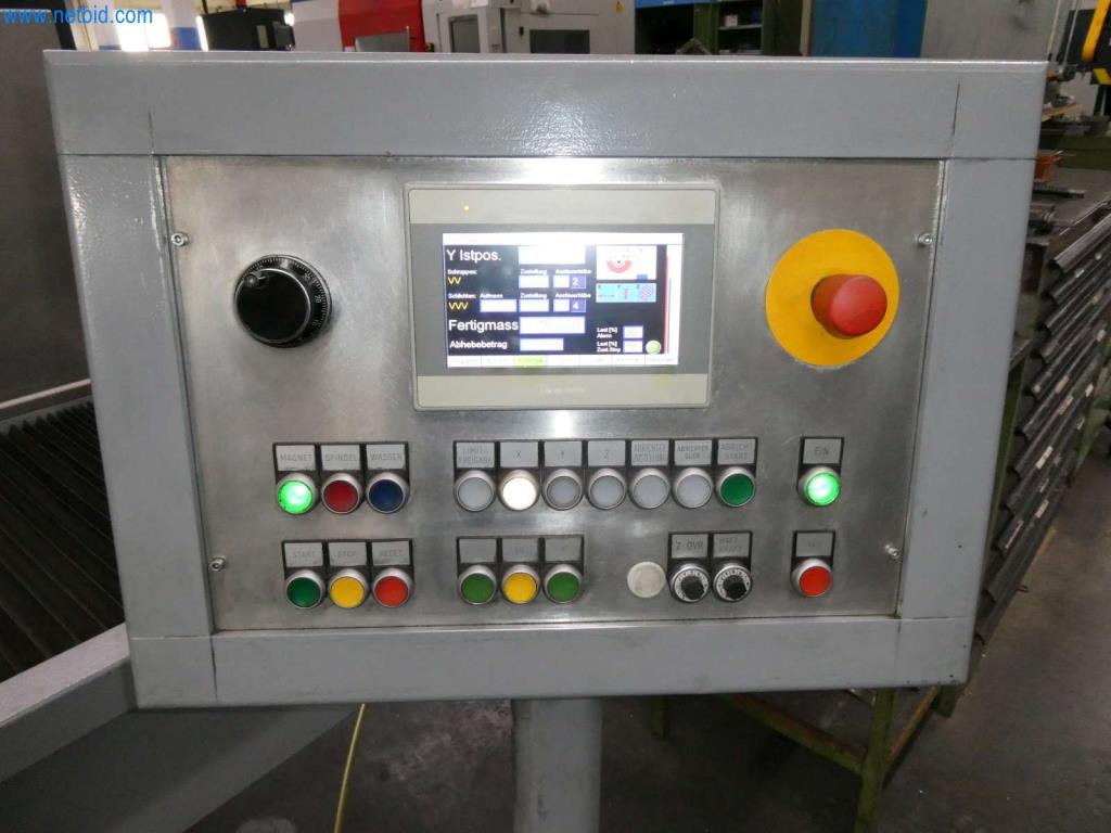 Obráběcí a děrovací stroje, lisy a příslušenství-6