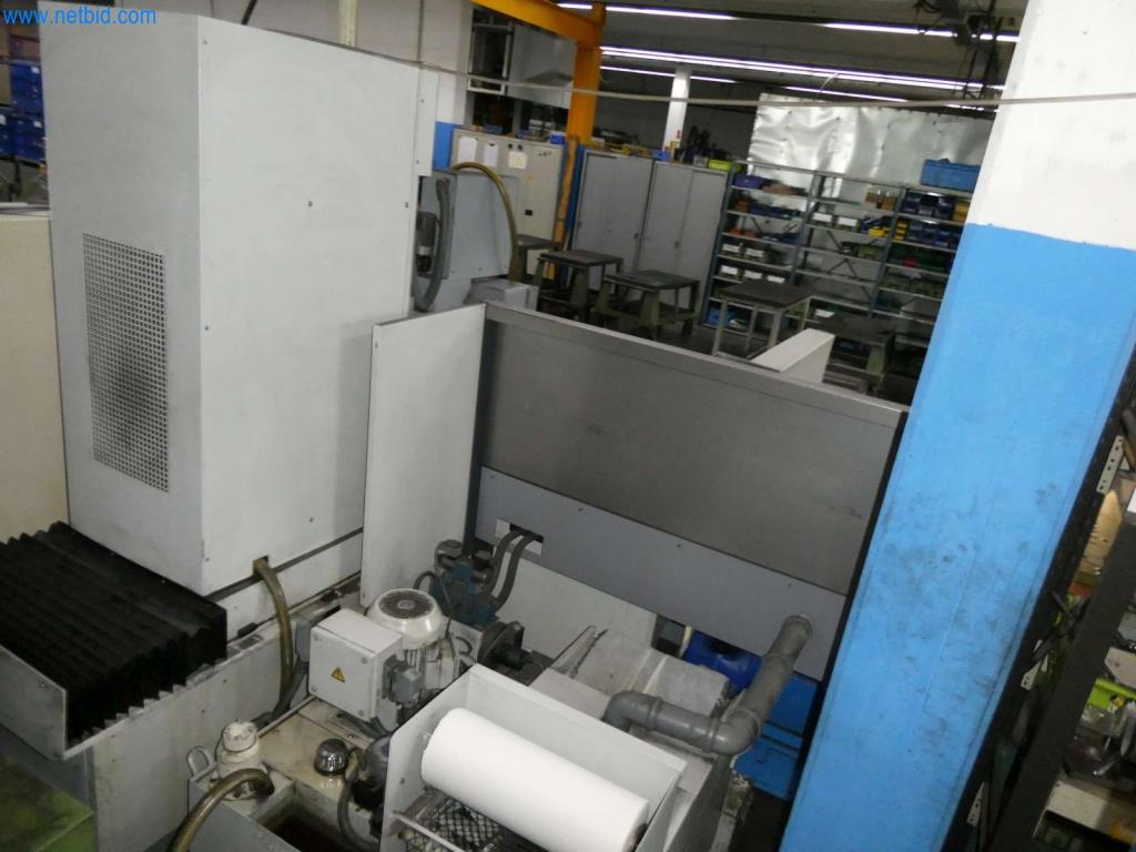 Obráběcí a děrovací stroje, lisy a příslušenství-9