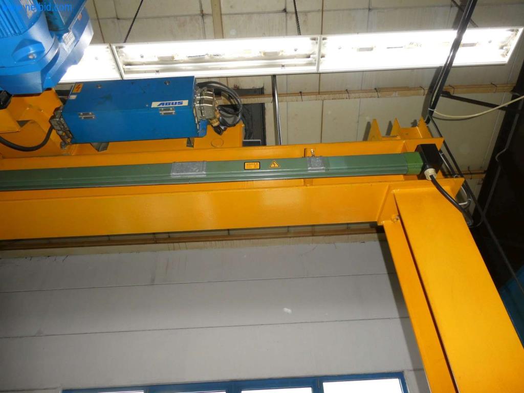 Máquinas-herramienta y punzonadoras, prensas y accesorios-5