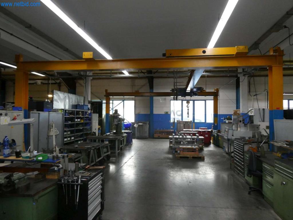 Máquinas-herramienta y punzonadoras, prensas y accesorios-6