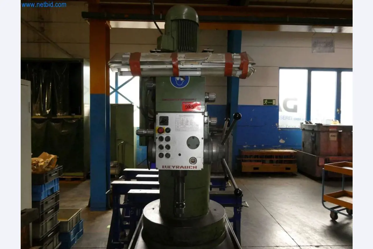 Tooling and punching machines, presses and accessories-7