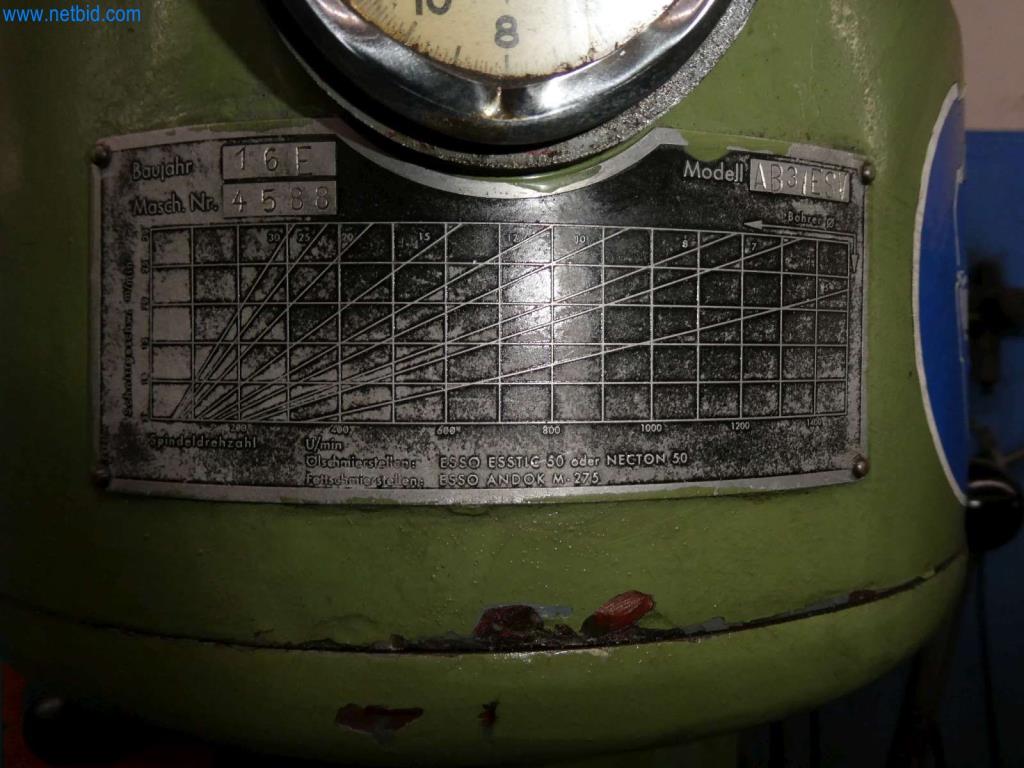 Máquinas-herramienta y punzonadoras, prensas y accesorios-6