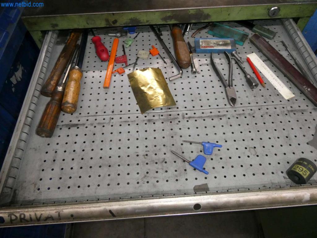 Werkzeug- und Stanzmaschinen, Pressen und Zubehör-13