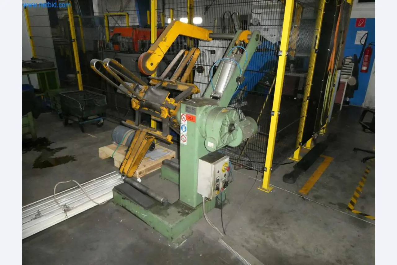 Máquinas-herramienta y punzonadoras, prensas y accesorios-15