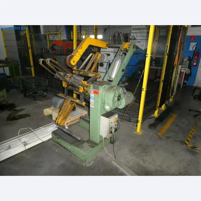 Máquinas-herramienta y punzonadoras, prensas y accesorios-15