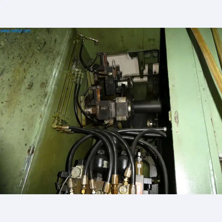 Máquinas-herramienta y punzonadoras, prensas y accesorios-19