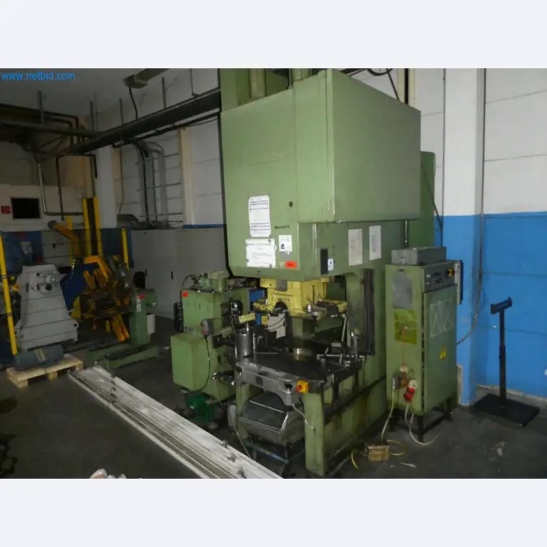 Máquinas-herramienta y punzonadoras, prensas y accesorios-1