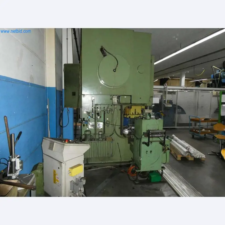 Máquinas-herramienta y punzonadoras, prensas y accesorios-7