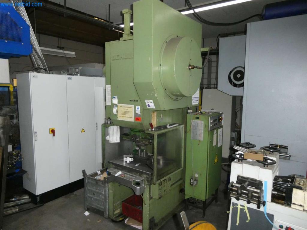 Obráběcí a děrovací stroje, lisy a příslušenství-3