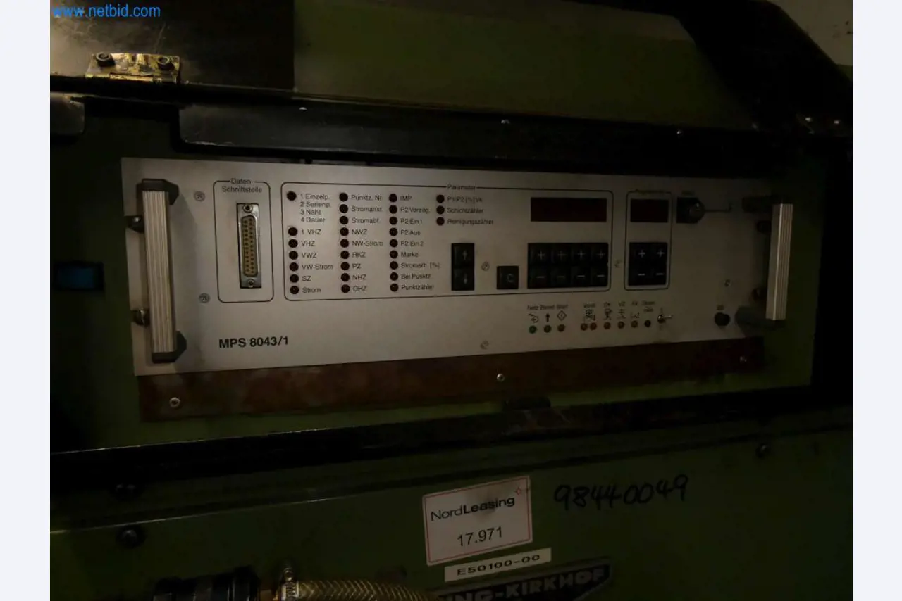 Máquinas-herramienta y punzonadoras, prensas y accesorios-8