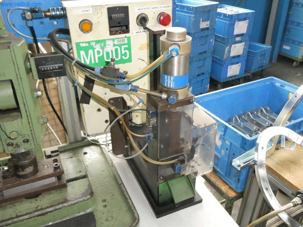 Werkzeug- und Stanzmaschinen, Pressen und Zubehör-10