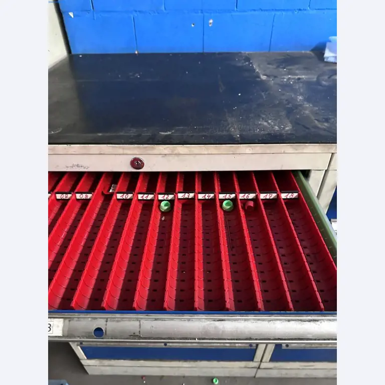Gereedschapswerktuigen en ponsmachines, persen en toebehoren-18