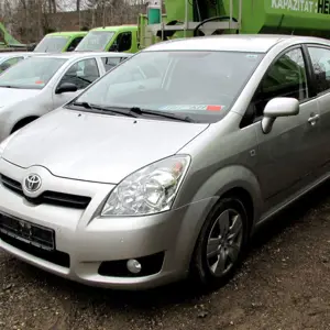 Večnamensko vozilo Toyota Corola Verso (R1)