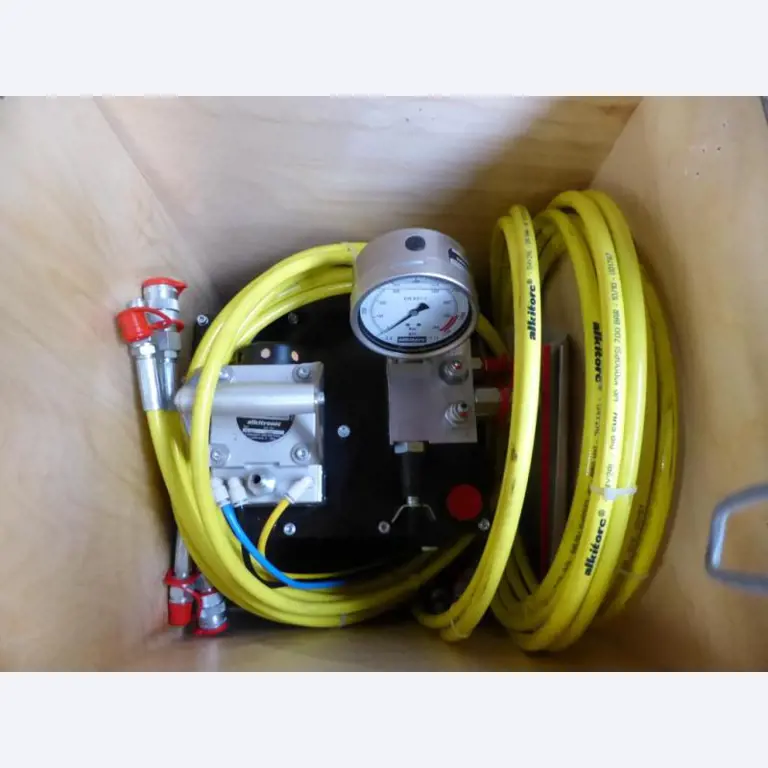 Control- and Flow-Technology -13